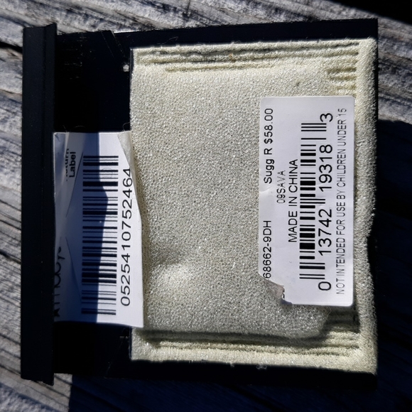 Givenchy earrings - Picture 3 of 4